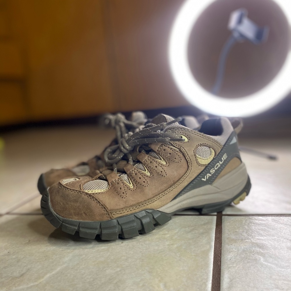 Vasque 7397 Vibram Mantra Trail Leather Hiking Shoes